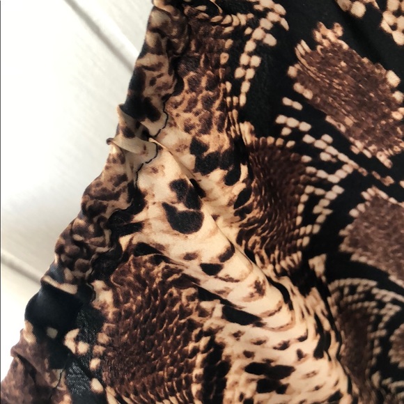 BCBG Size XXS One Shoulder Snake Print Top - Picture 5 of 5